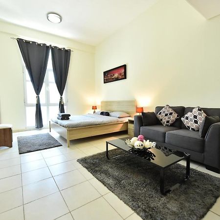 Luxury Escapes - Spacious Fully Furnished Studio Apt - Next To Metro, 5 Mins From Mall - Med46 Дубай Экстерьер фото