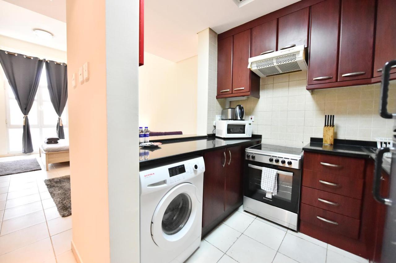Luxury Escapes - Spacious Fully Furnished Studio Apt - Next To Metro, 5 Mins From Mall - Med46 Дубай Экстерьер фото