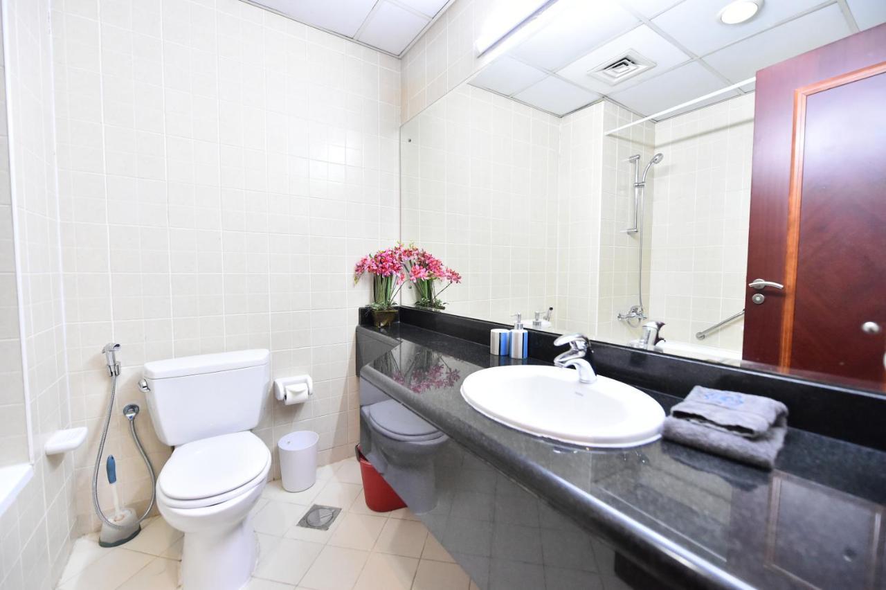 Luxury Escapes - Spacious Fully Furnished Studio Apt - Next To Metro, 5 Mins From Mall - Med46 Дубай Экстерьер фото